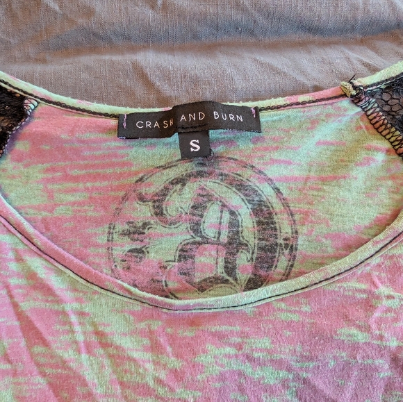 Crash and Burn for Buckle Womens Lace and Rhinestone Shirt Top - Picture 3 of 4